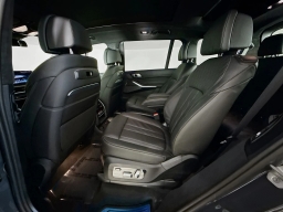 BMW X7 M60i Sports Activity Vehicle 2026