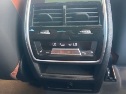 BMW X6 xDrive40i Sports Activity Coupe 2026