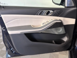 BMW X7 ALPINA XB7 Sports Activity Vehicle 2026