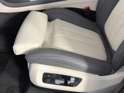 BMW X7 ALPINA XB7 Sports Activity Vehicle 2026