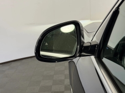 BMW X7 ALPINA XB7 Sports Activity Vehicle 2026