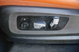 BMW X7 ALPINA XB7 Sports Activity Vehicle 2026