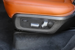 BMW X7 ALPINA XB7 Sports Activity Vehicle 2026