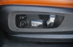 BMW X7 ALPINA XB7 Sports Activity Vehicle 2026