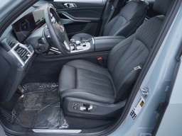 BMW X7 ALPINA XB7 Sports Activity Vehicle 2025