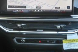 BMW X7 ALPINA XB7 Sports Activity Vehicle 2026