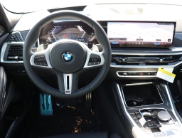 BMW X6 M60i Sports Activity Coupe 2026