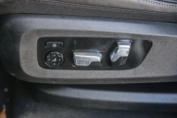 BMW X6 M60i Sports Activity Coupe 2026