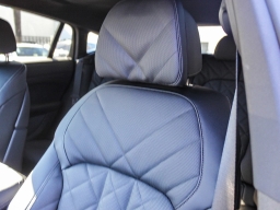 BMW X6 M60i Sports Activity Coupe 2026