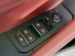 BMW X6 M60i Sports Activity Coupe 2026