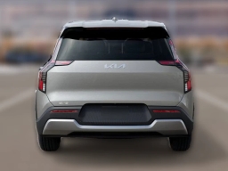 Kia EV9 Light Long Range RWD 2026