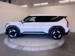 Kia EV9 Light Long Range RWD 2026