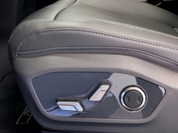 Kia EV9 Light Long Range RWD 2026