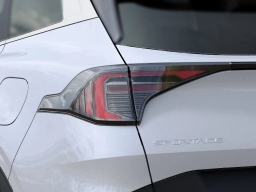 Kia Sportage EX FWD 2026