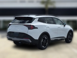 Kia Sportage EX FWD 2026