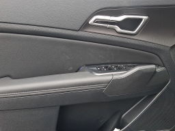 Kia Sportage EX FWD 2026