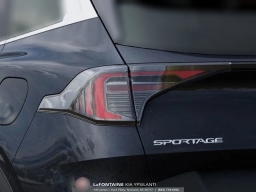 Kia Sportage EX FWD 2026