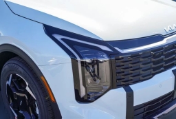 Kia Sportage EX FWD 2026