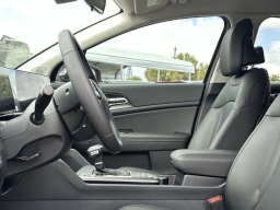 Kia Sportage EX FWD 2026