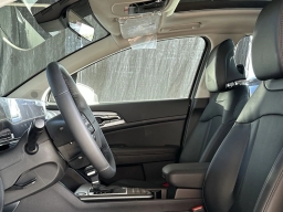 Kia Sportage EX FWD 2026