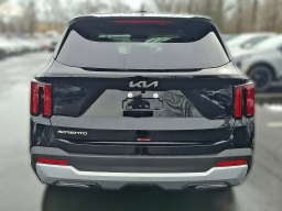 Kia Sorento LX FWD 2026