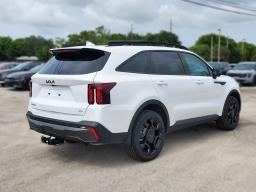 Kia Sorento X-Line SX AWD 2025