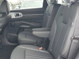 Kia Sorento X-Line SX AWD 2025
