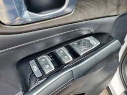 Kia Sorento X-Line SX AWD 2025