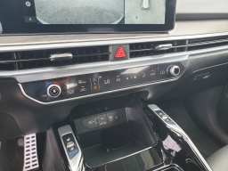 Kia Sorento X-Line SX AWD 2025