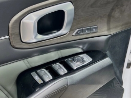 Kia Sorento X-Line SX AWD 2025