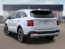 Kia Sorento S FWD 2025