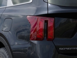 Kia Sorento S FWD 2025