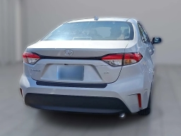 Toyota Corolla LE CVT (Natl) 2026