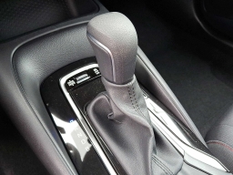 Toyota Corolla SE CVT (Natl) 2026