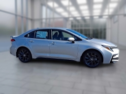 Toyota Corolla SE CVT (Natl) 2026