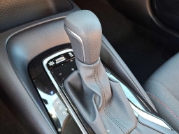 Toyota Corolla SE CVT (Natl) 2026