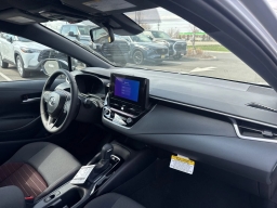 Toyota Corolla SE CVT (Natl) 2026