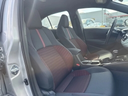 Toyota Corolla SE CVT (Natl) 2026