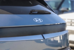 Hyundai IONIQ 5 SEL RWD 2026