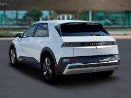 Hyundai IONIQ 5 SEL RWD 2026