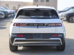 Hyundai IONIQ 5 SEL RWD 2026