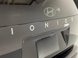 Hyundai IONIQ 9 SE AWD 2026