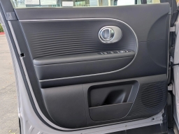 Hyundai IONIQ 9 SEL AWD 2026