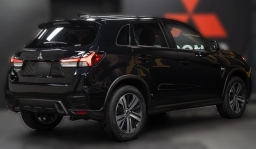 Mitsubishi Outlander Sport ES 2.0 AWC 2025