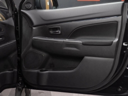 Mitsubishi Outlander Sport ES 2.0 AWC 2025