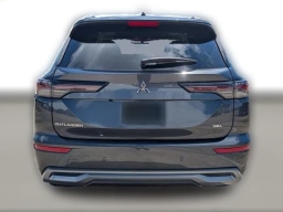 Mitsubishi Outlander SEL FWD 2025