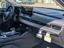 Mitsubishi Outlander SEL FWD 2025