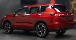 Mitsubishi Outlander Plug-In Hybrid SE S-AWC 2025