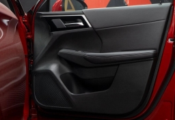 Mitsubishi Outlander Plug-In Hybrid SE S-AWC 2025