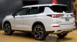 Mitsubishi Outlander Plug-In Hybrid SE S-AWC 2025